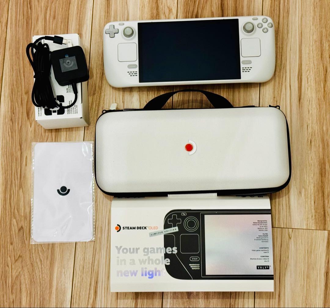 Steam Deck OLED LIMITED EDITION ホワイト,1TB
