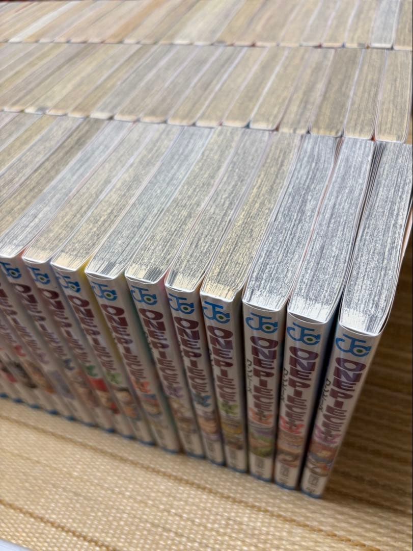 ワンピース 1巻～113巻＋関連本10冊【全123冊】 映画特典トランプ未開封