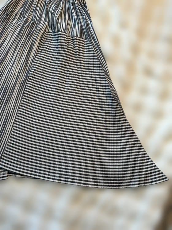 ISSEY MIYAKE プリーツ ミックスストライプ ロング スカート