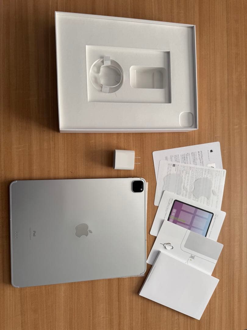 Apple iPad 12.9. 第4世代　Cellular