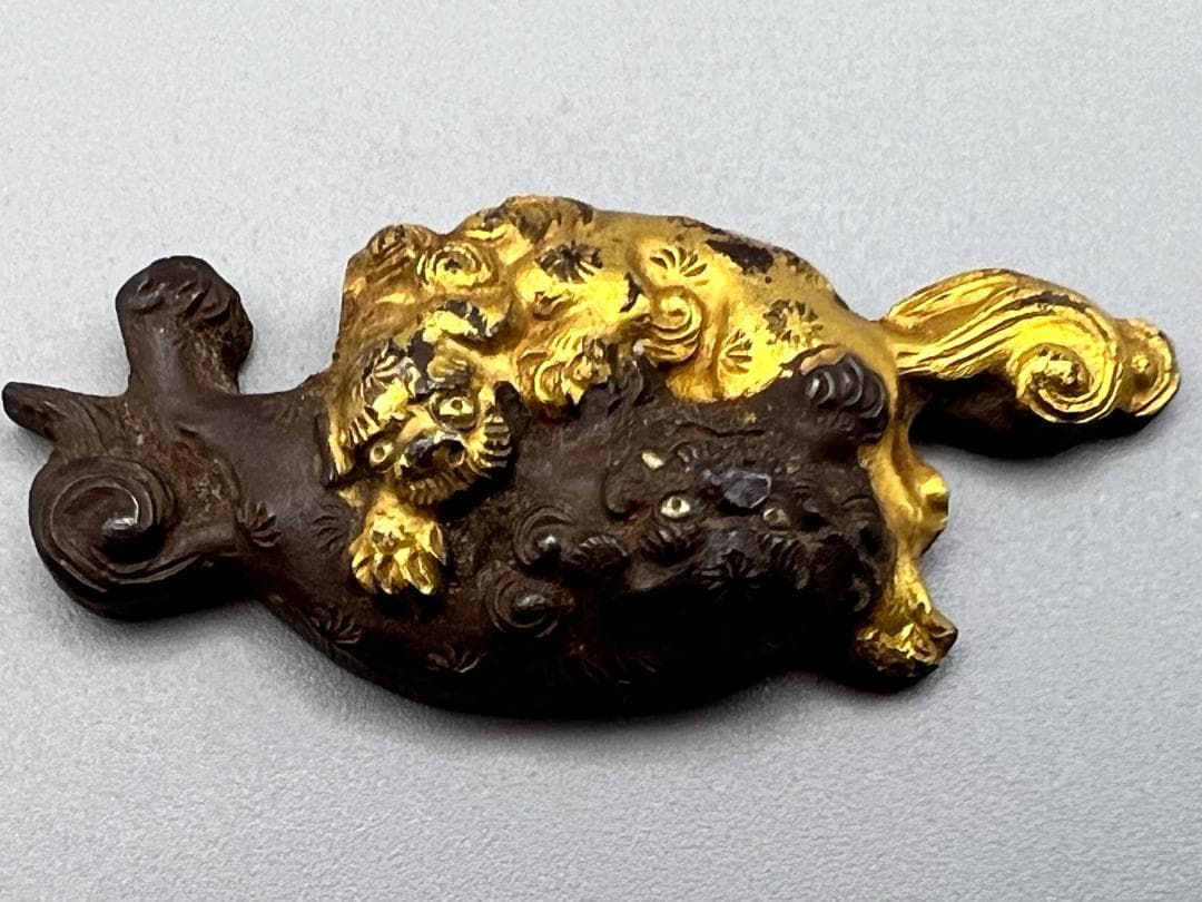 かえる　江戸明治期　獅子形　獅子2頭　手彫　金具　銅製鍍金　骨董品