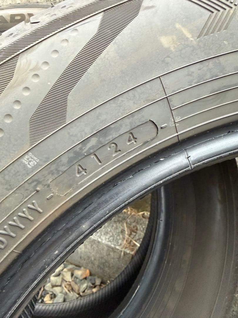225/60R18 夏タイヤのみ4本セット