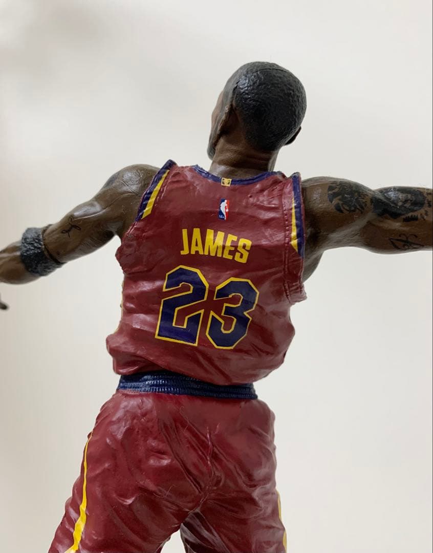 Mcfarlane マクファーレン NBAフィギュア カーター レブロン