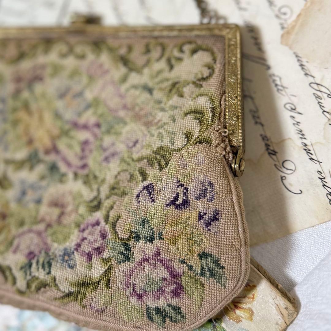 アンティーク　ヴィンテージ 花柄刺繍 クラッチバッグ　プチポワン　蚤の市