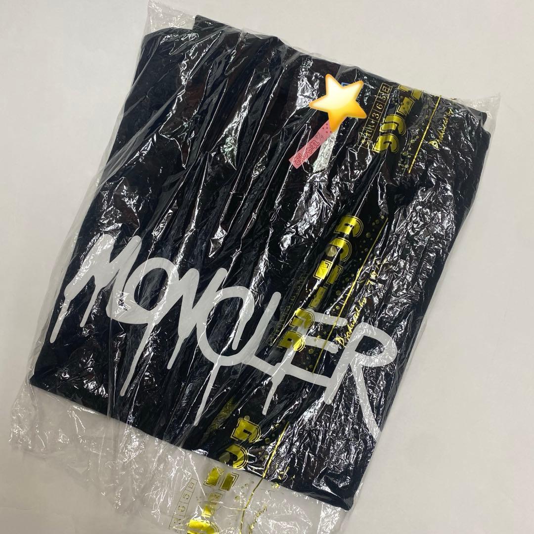 モンクレール　メンズブラック　Tシャツ　サイズL