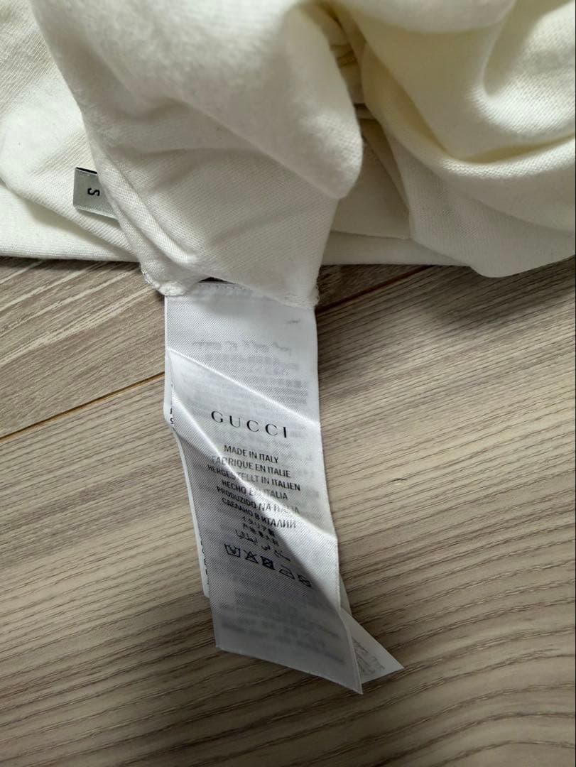 GUCCI ホワイト Tシャツ