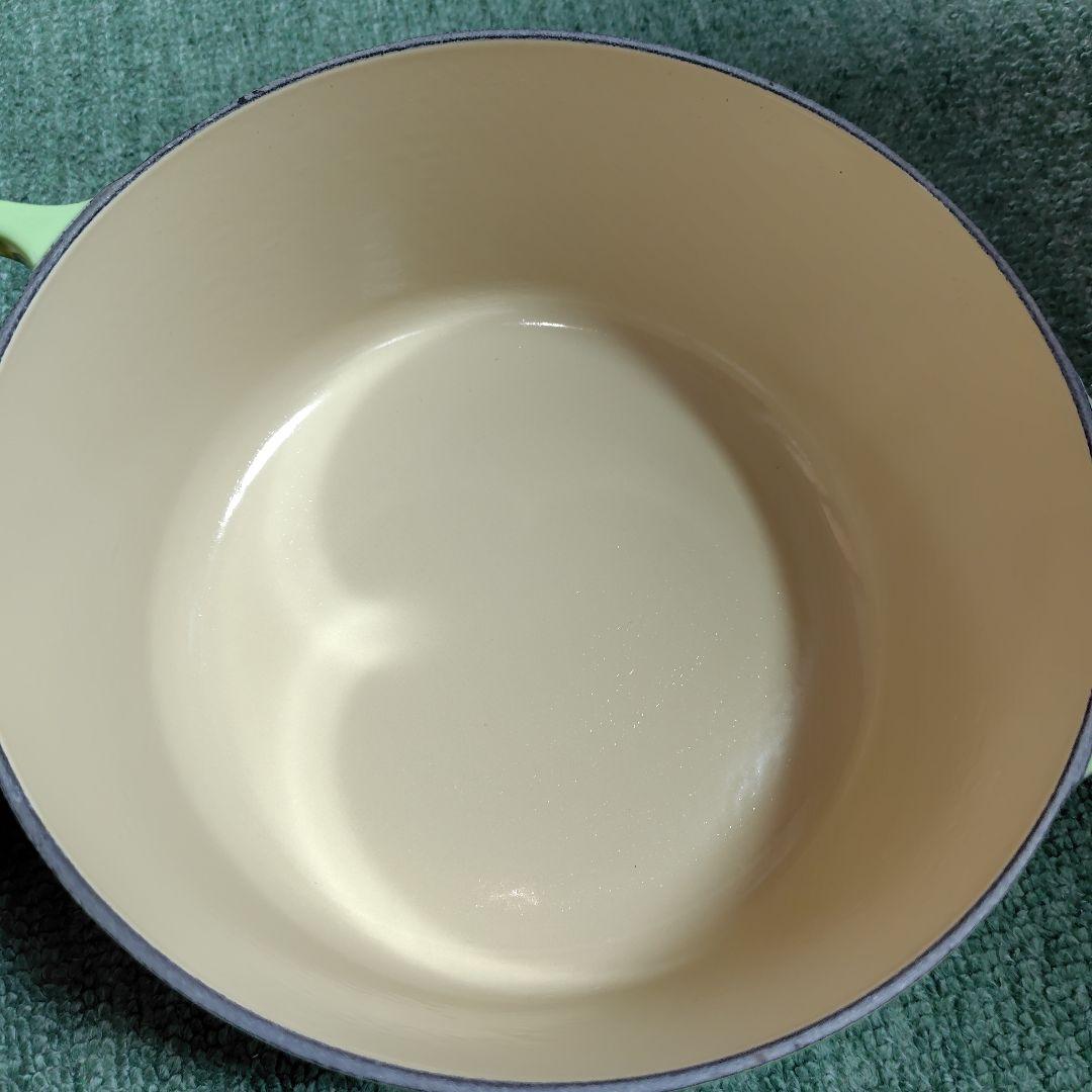 LE CREUSET グリーン ホーロー鍋