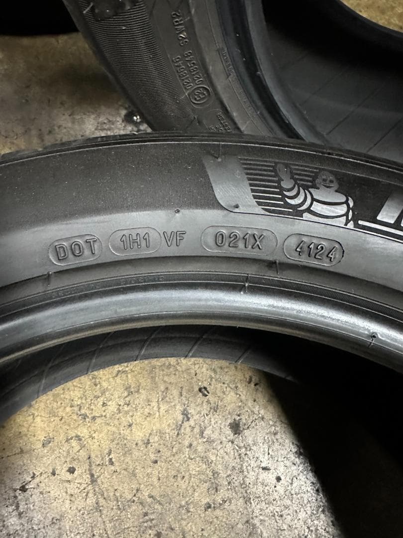 2024年製 バリ山 4本 ミシュラン PRIMACY4 225/50R18