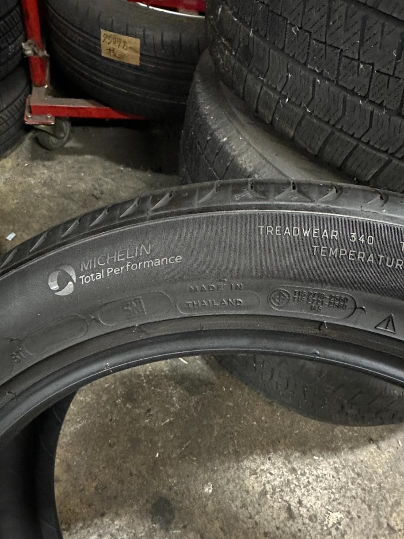2024年製 バリ山 4本 ミシュラン PRIMACY4 225/50R18