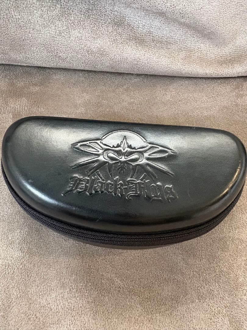 punkfly ゴールドスタッズ