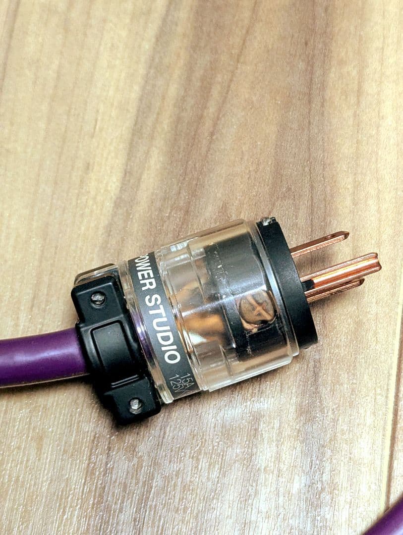 Acoustic Revive Power Studio 電源ケーブル