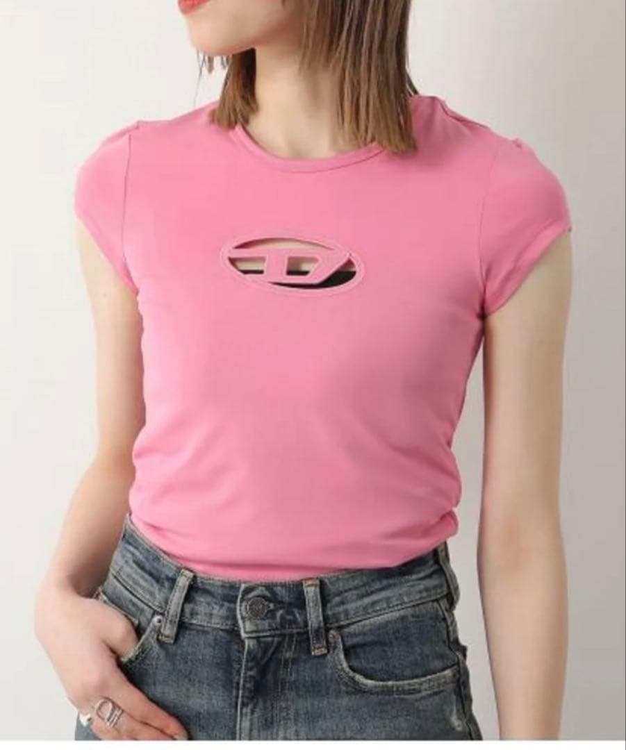 d 　DIESEL ピンク 半袖Tシャツ