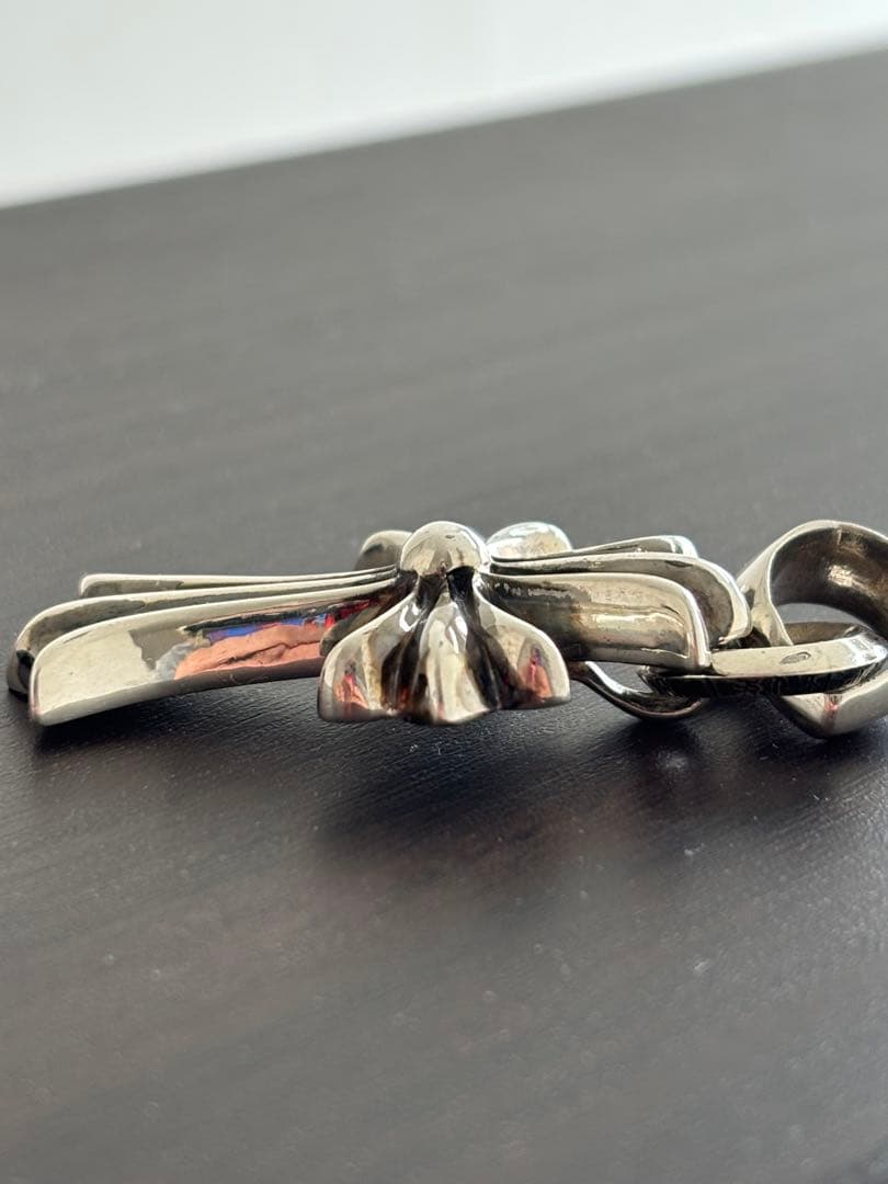 CHROME HEARTS クロムハーツ　CHスモールクロス　ベイル