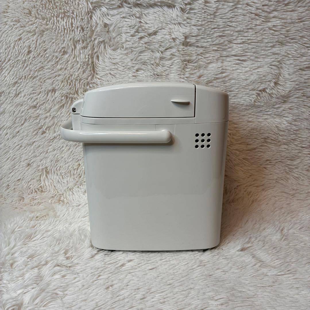 パナソニック Panasonic ホームベーカリー　ホワイト SD-MB1-W