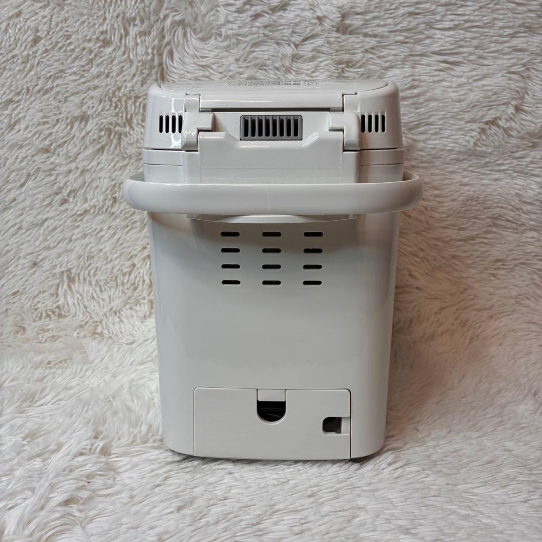 パナソニック Panasonic ホームベーカリー　ホワイト SD-MB1-W