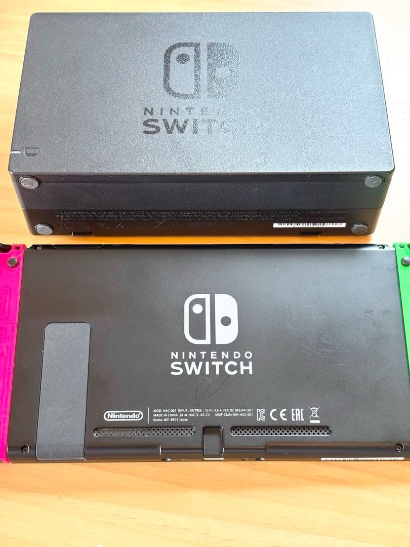 Nintendo Switch 本体 ネオンピンク・ネオングリーン