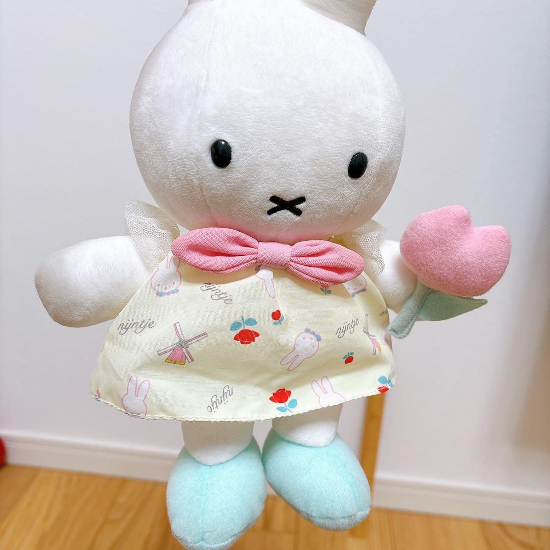 ミッフィー　ハウステンボス限定　ぬいぐるみ　花と風とナインチェ