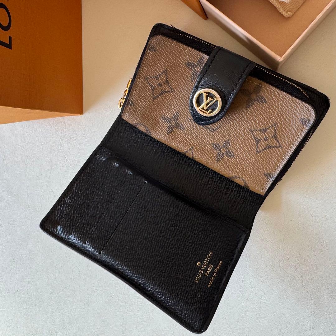 LOUIS VUITTON ポルトフォイユ・ジュリエット型番：M69432