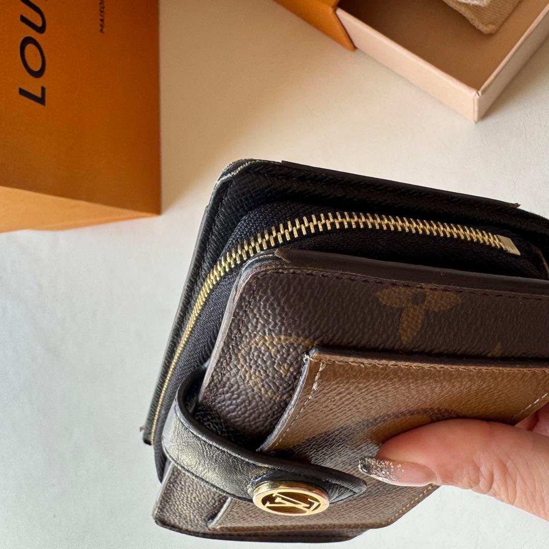 LOUIS VUITTON ポルトフォイユ・ジュリエット型番：M69432