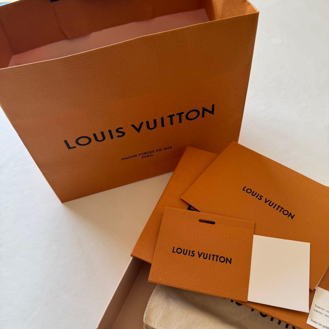 LOUIS VUITTON ポルトフォイユ・ジュリエット型番：M69432