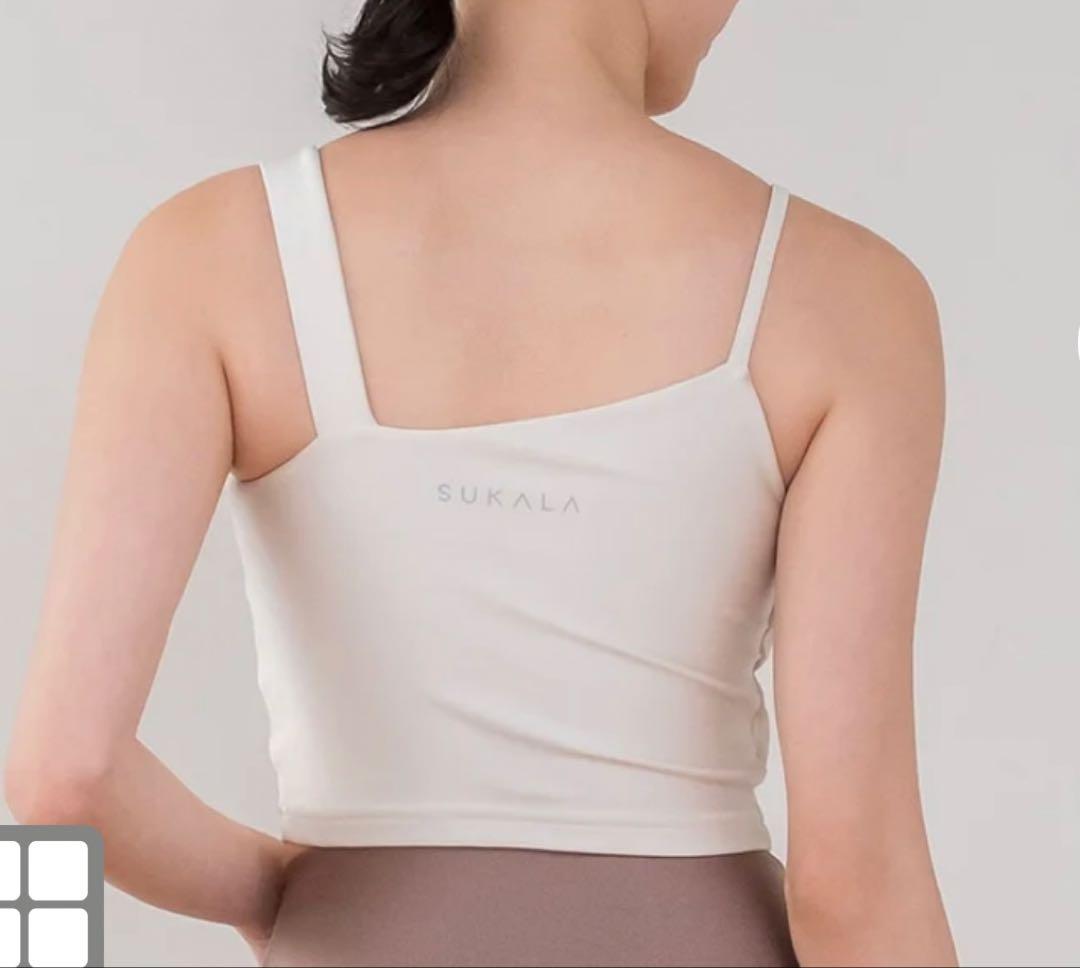 SUKALA ヨガウェア　シャインストレッチアシンメトリーブラトップ