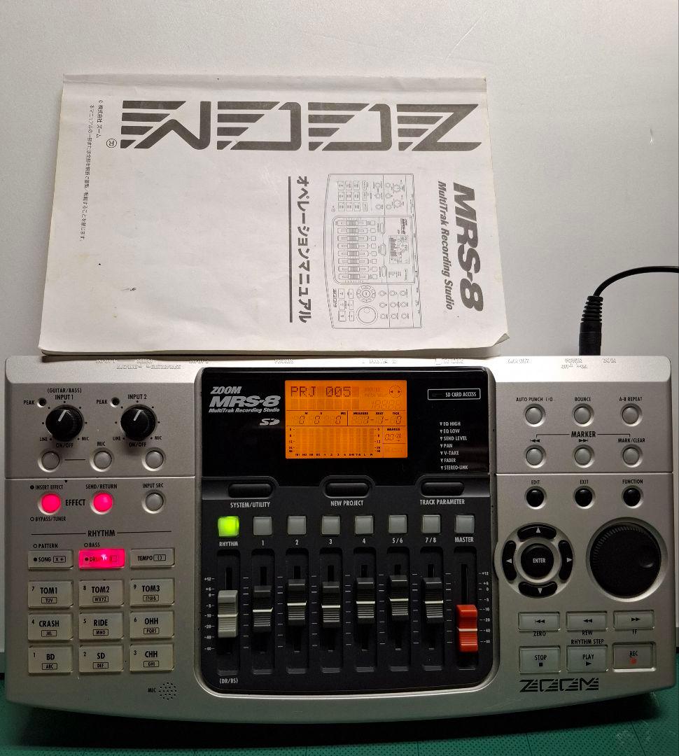 ZOOM MRS-8 マルチトラックレコーダー