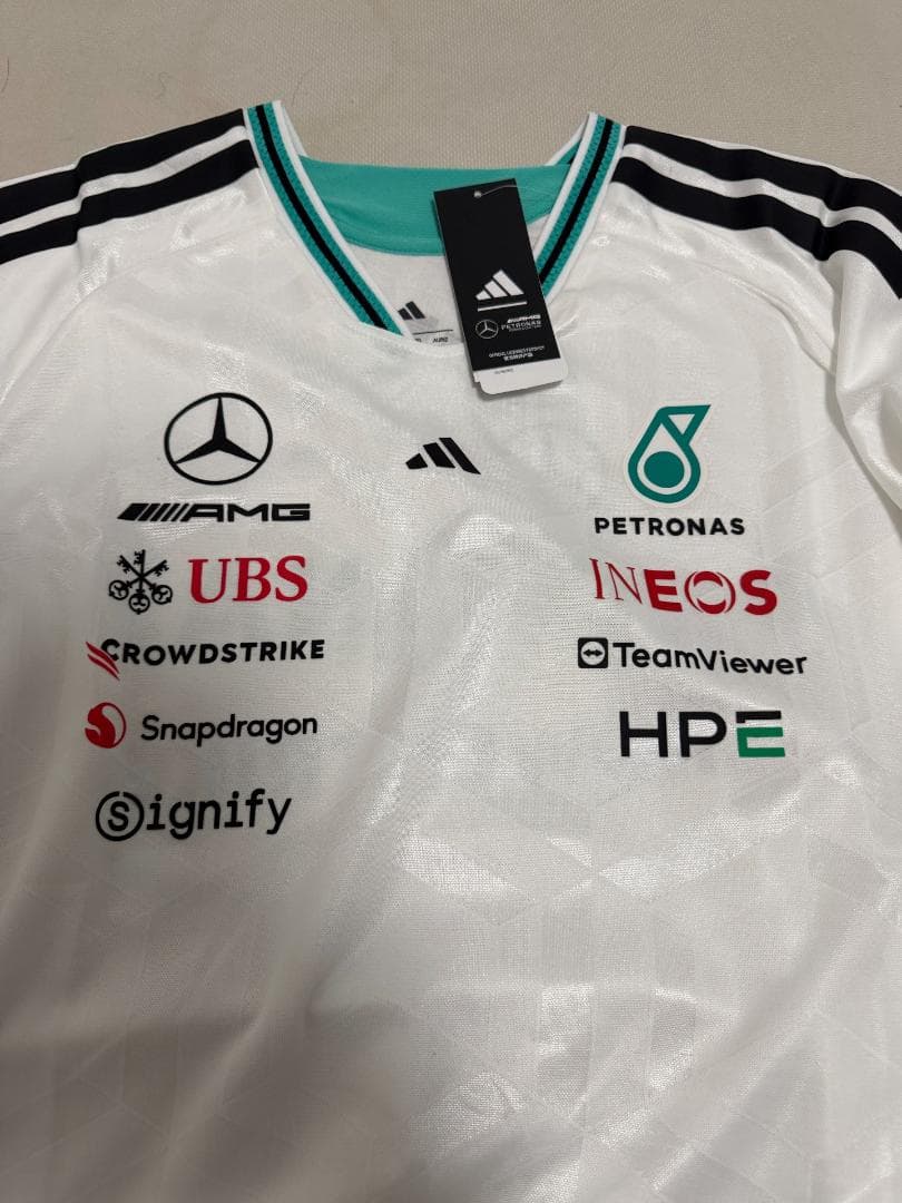 2026 AMG ペトロナス F1 チーム 半袖 T シャツ size S