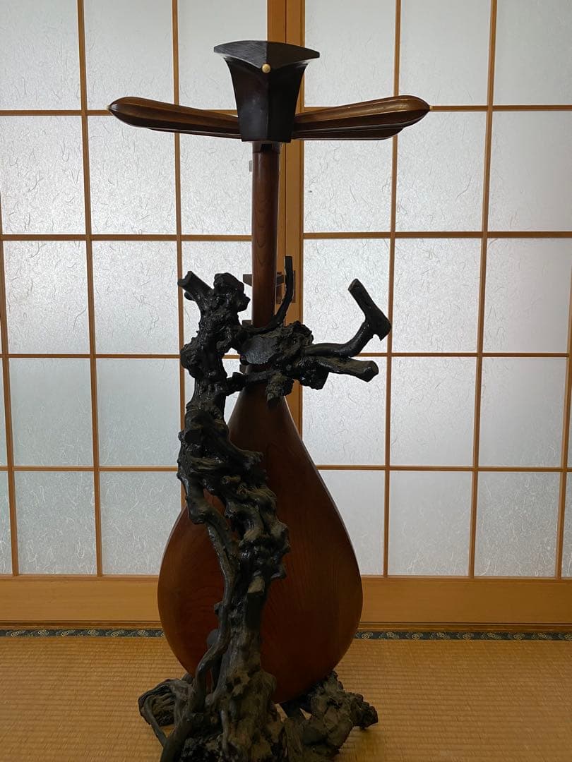 柘植材　琵琶　撥　自然木の置き台