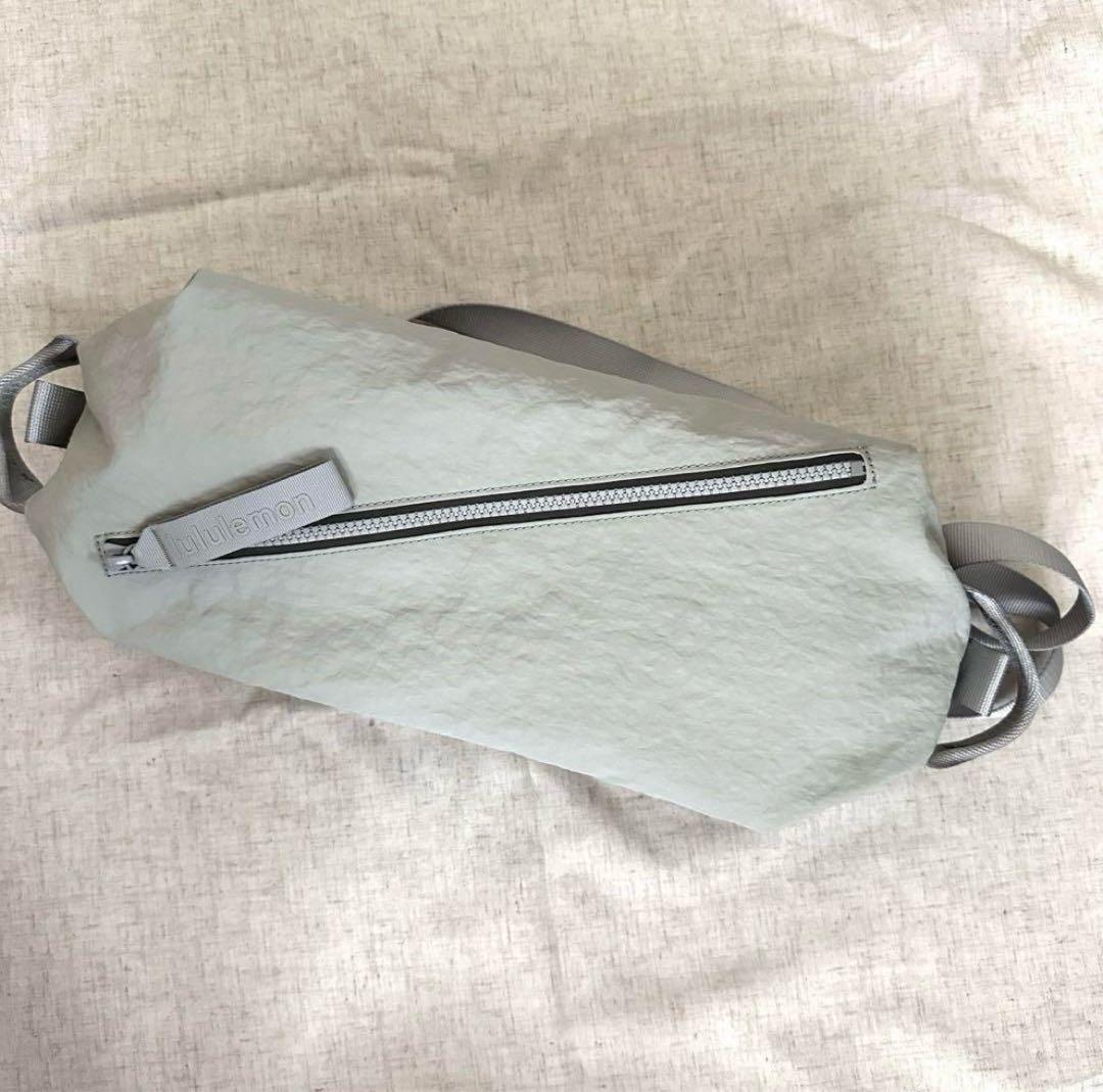 lululemon ルルレモン　Fast track bag 2.0 10L