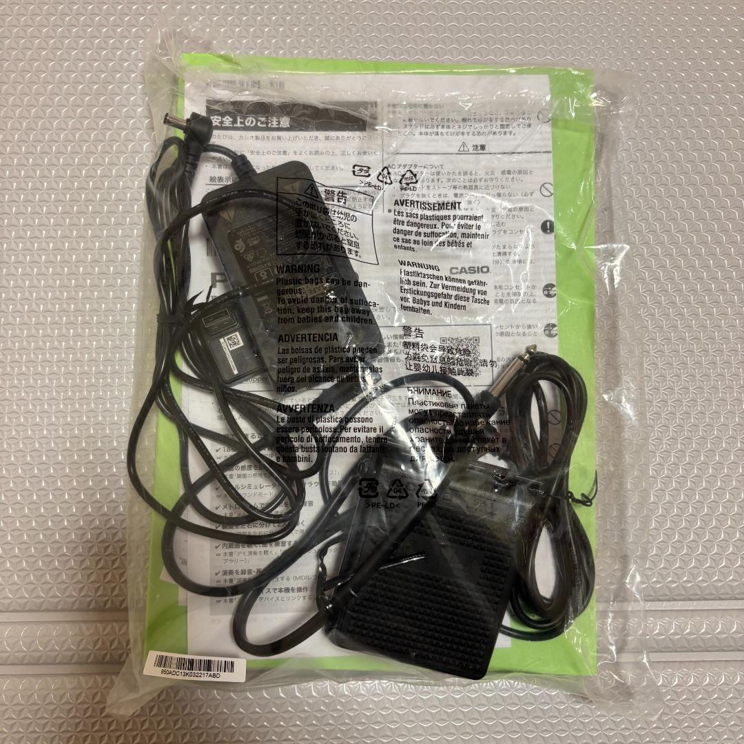 美品 CASIO Privia PX-S1100BK 23年製 電子ピアノ