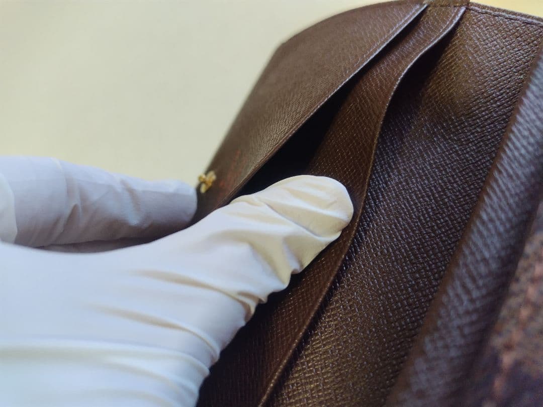 Louis Vuitton　ダミエ　未使用　ルイヴィトン　二つ折り財布