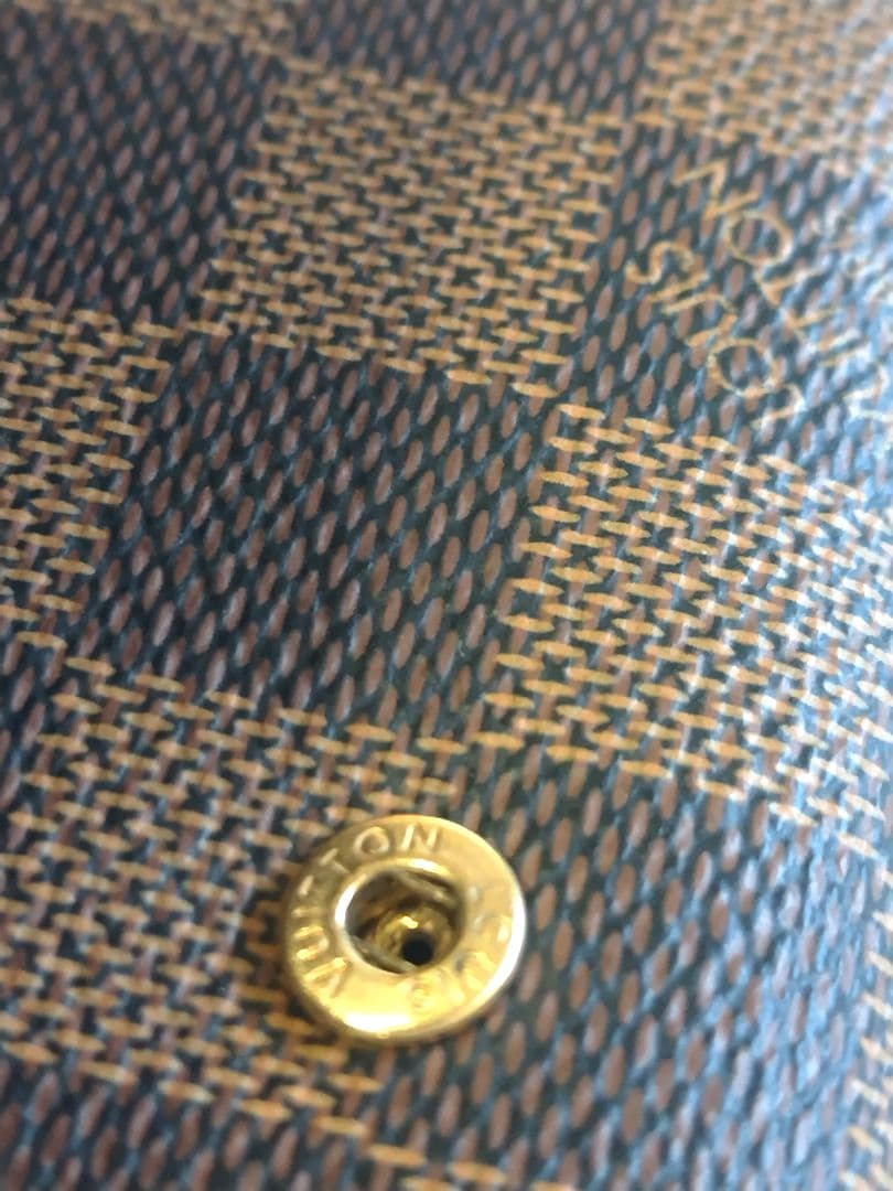 Louis Vuitton　ダミエ　未使用　ルイヴィトン　二つ折り財布