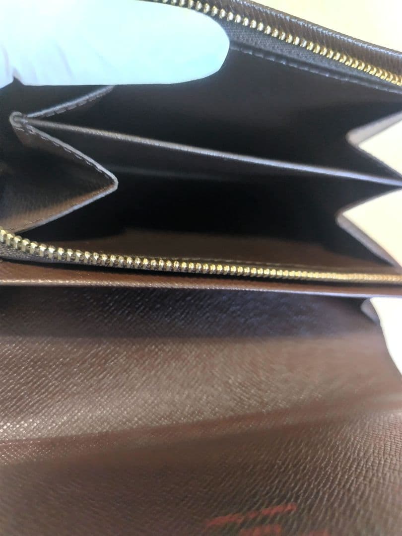 Louis Vuitton　ダミエ　未使用　ルイヴィトン　二つ折り財布