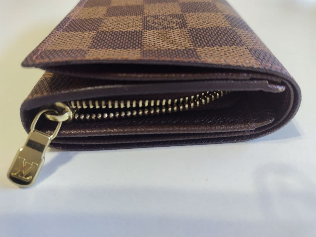 Louis Vuitton　ダミエ　未使用　ルイヴィトン　二つ折り財布