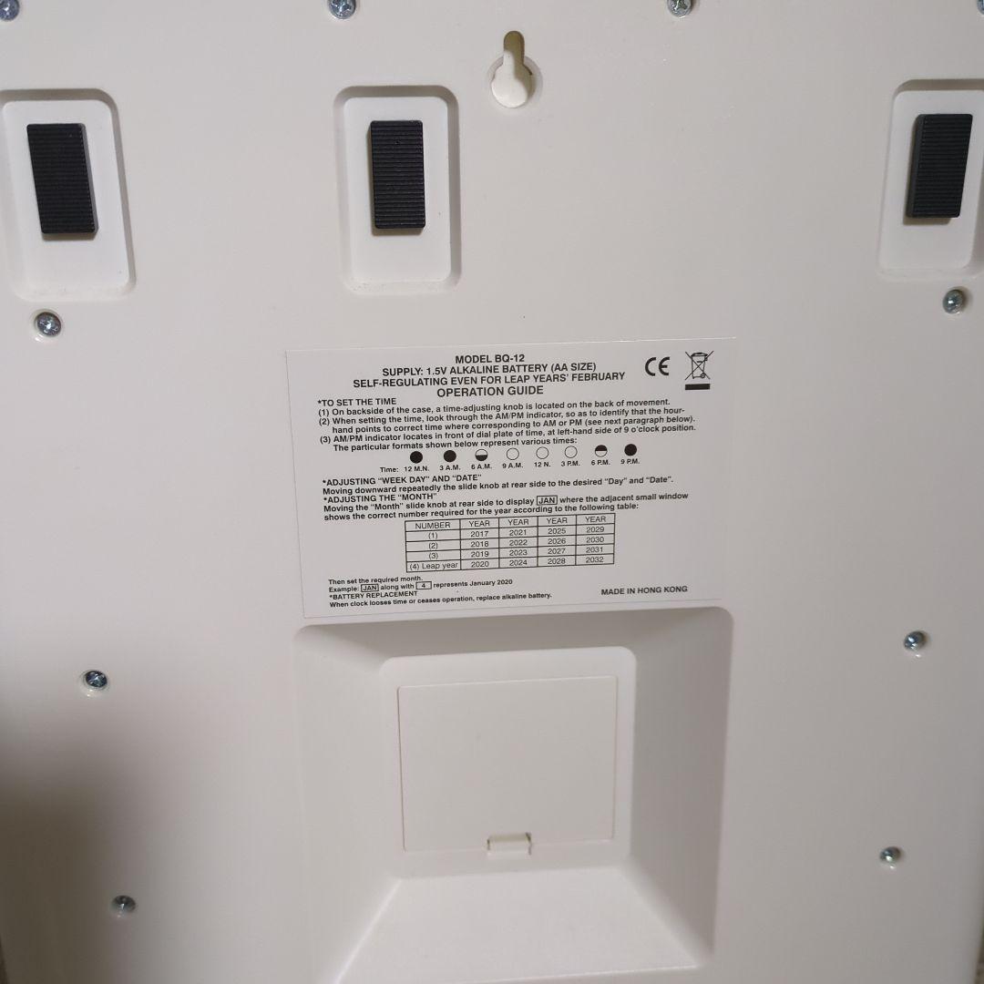 TWEMCO B-82 自動カレンダー クォーツ時計