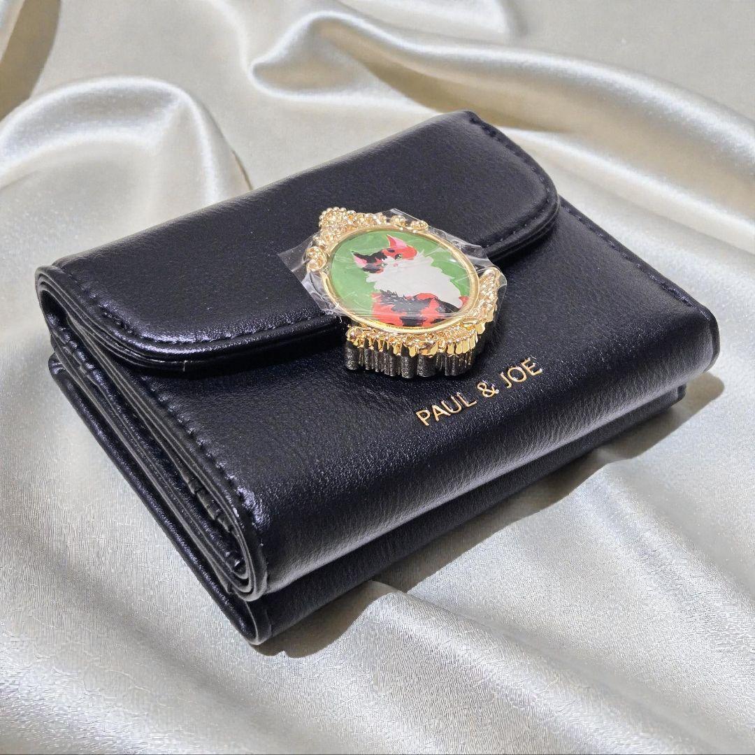 ポール&ジョー　アクセソワ　がま口財布　ブローチ　猫　二つ折りウォレット　黒