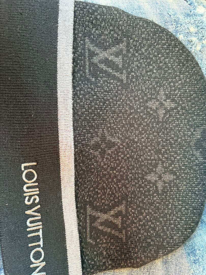 VUITTONニット帽