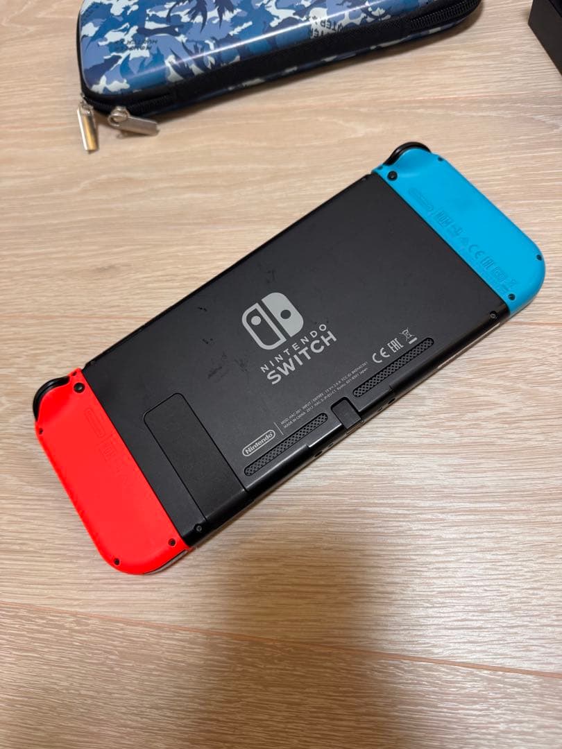 Nintendo Switch 本体 青/赤 周辺機器セット ケース付き