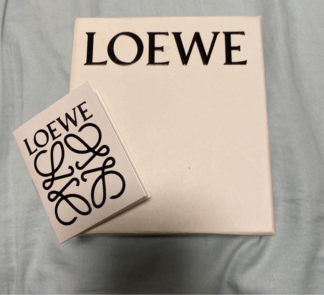 LOEWE ピンク 三つ折り財布　箱付き