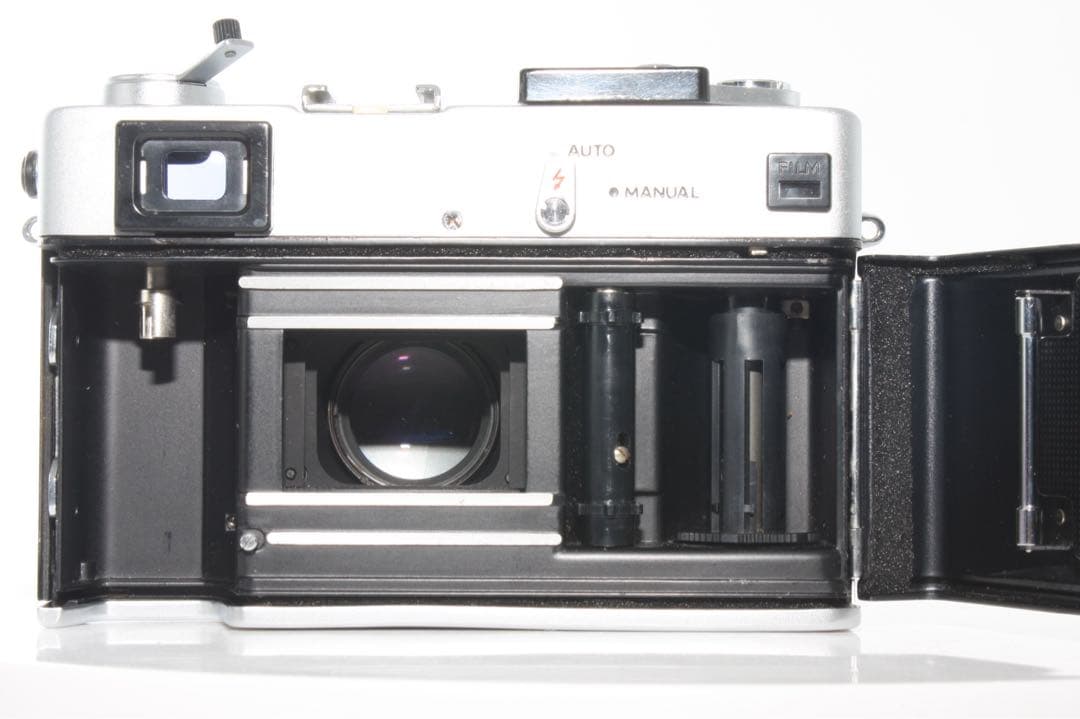 整備品　Minolta Hi-Matic E フィルムカメラ　レンジファインダー