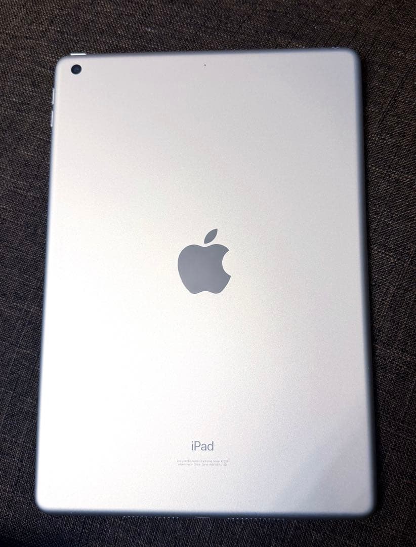 【超美品】電池良好☆iPad8第8世代 32GB WIFIモデル☆
