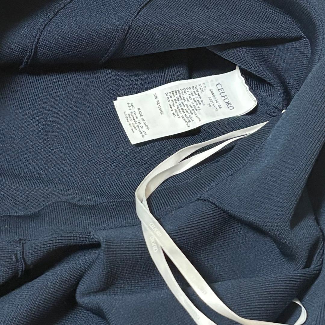 ⬛︎な美品◆23AW CELFORDボウタイプリーツワンピース　ネイビー濃紺