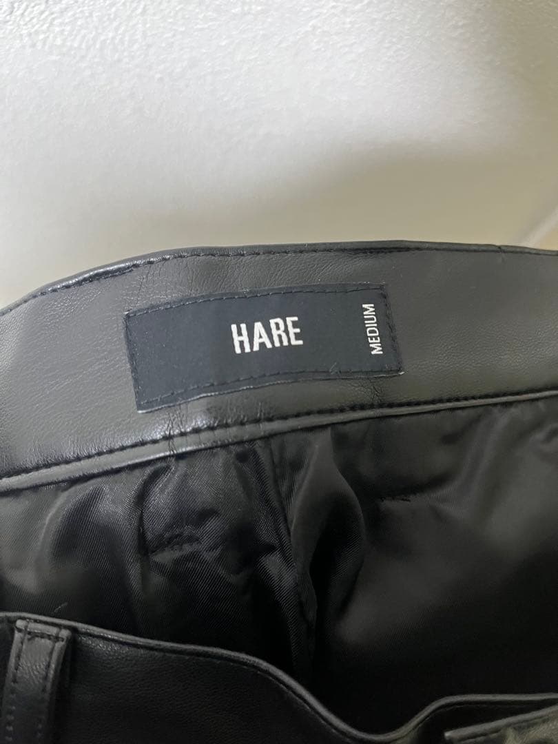 HARE ハレ フェイクレザーパンツ