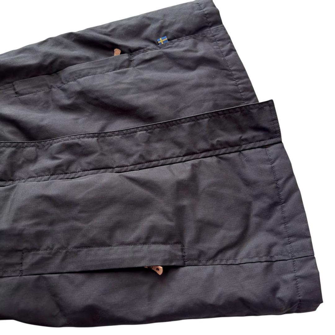 FJALL RAVEN フェールラーベン ジャケット ブラック フードミリタリー