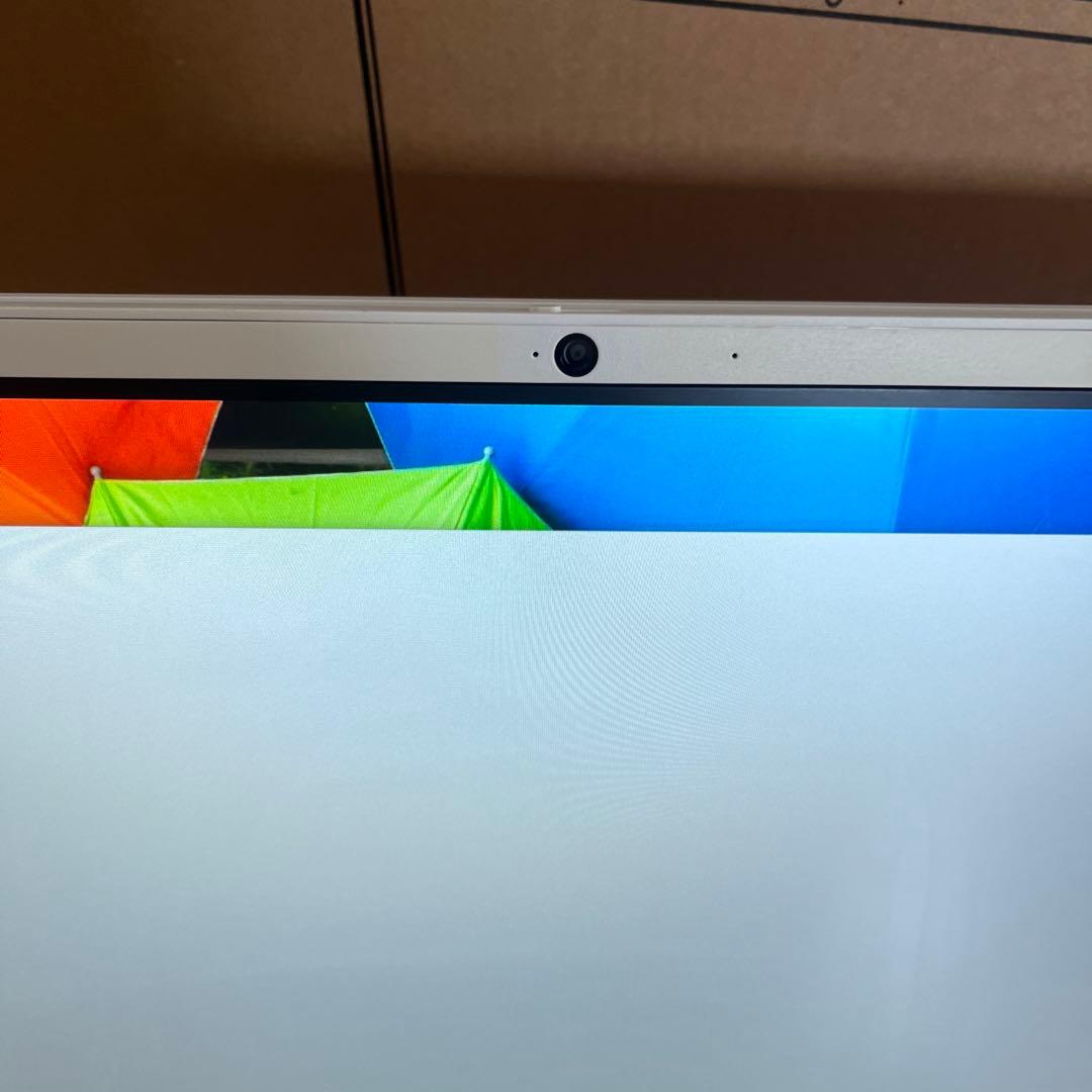 HP Core i3 8GB HDD2TB 24インチ　デスクトップ PC