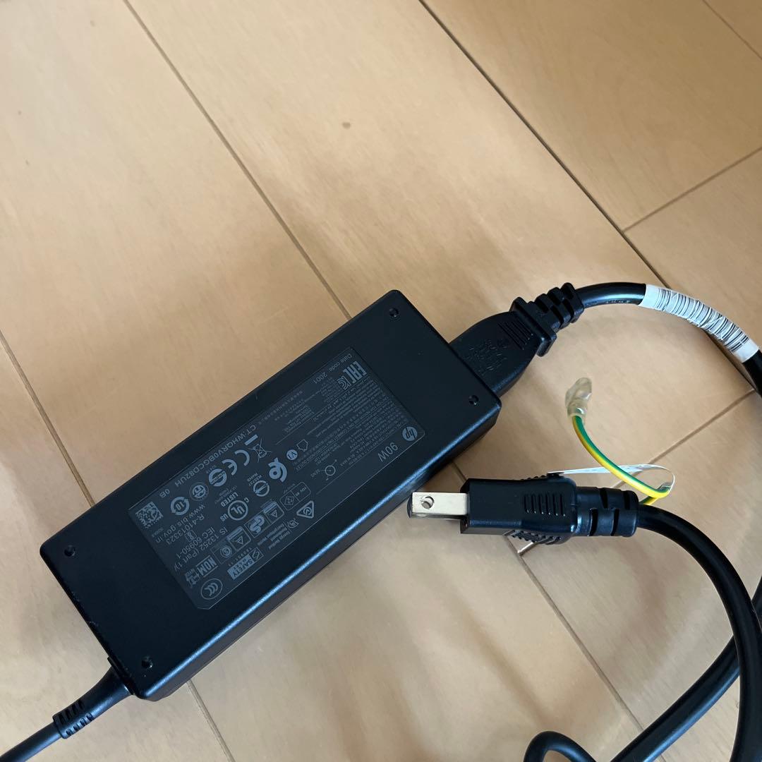 HP Core i3 8GB HDD2TB 24インチ　デスクトップ PC