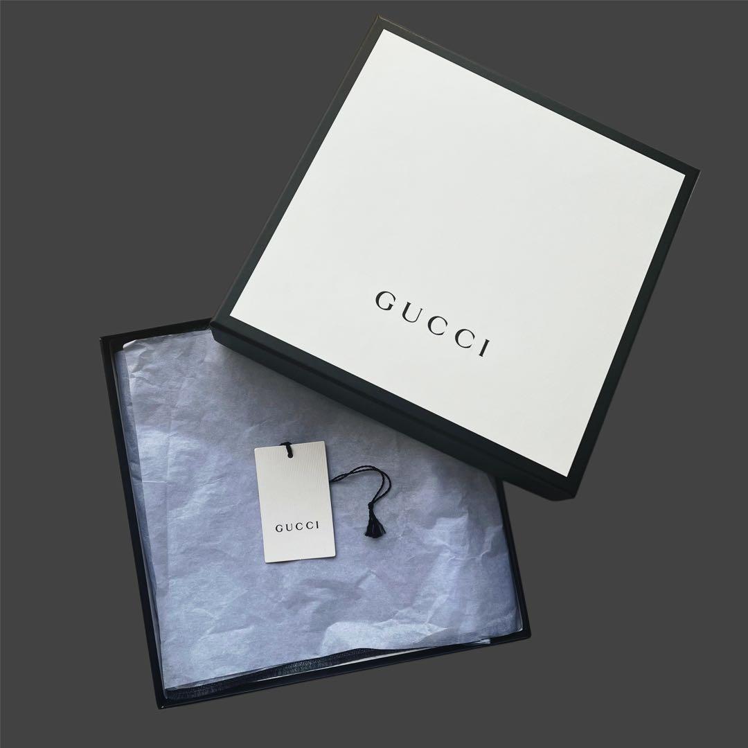\"GUCCI\" GG柄 ウール100% ストール