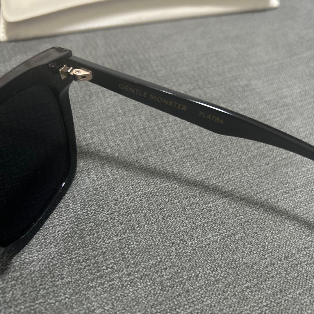JC5 ジェントルモンスター 美品 HER サングラス ケース付き flatba