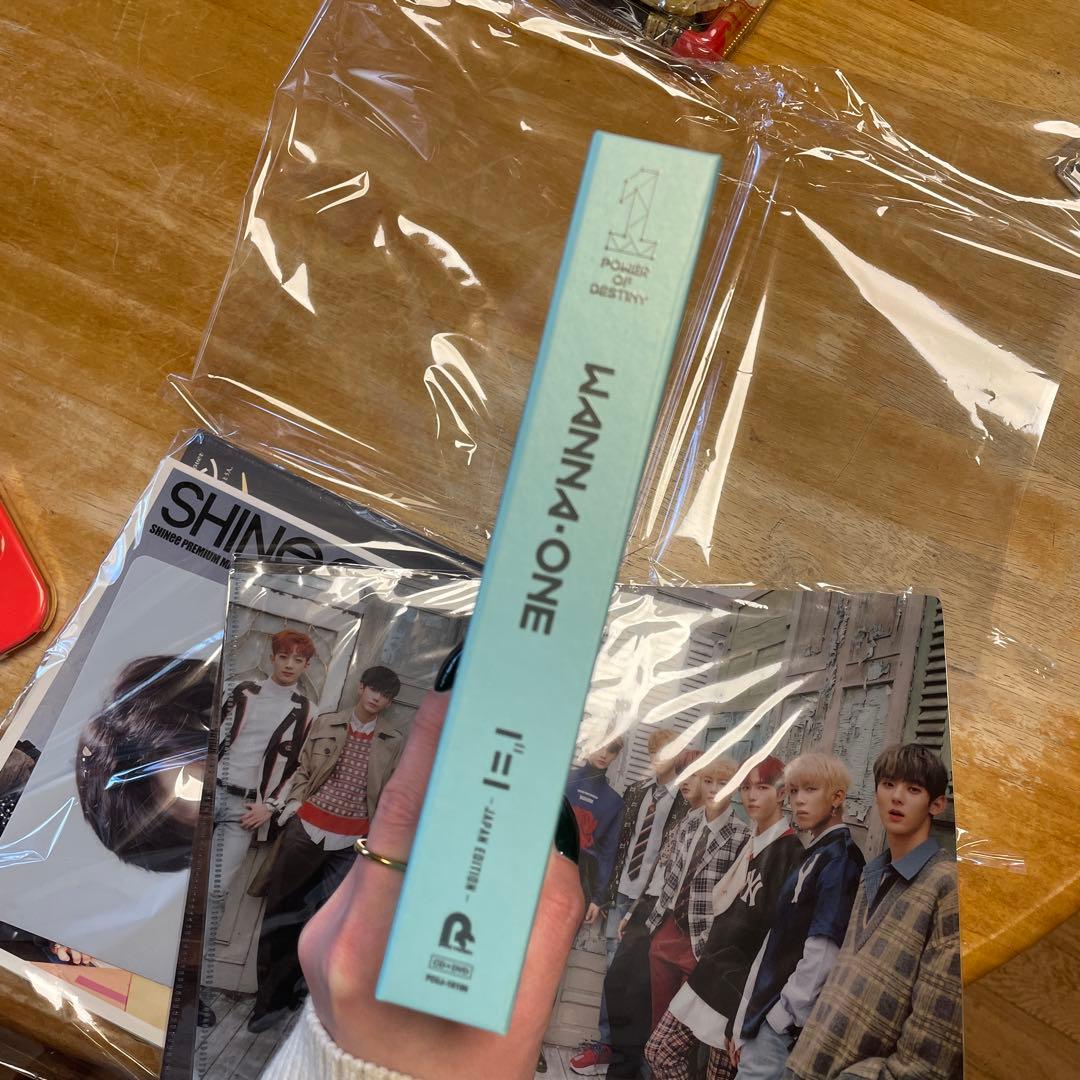 Wanna One 〈POWER OF DESTINY〉 JP Edition