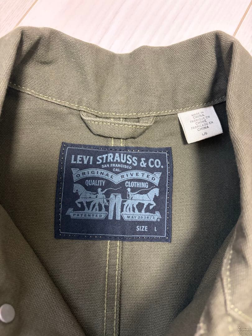 Levi's カーキ カバーオール L